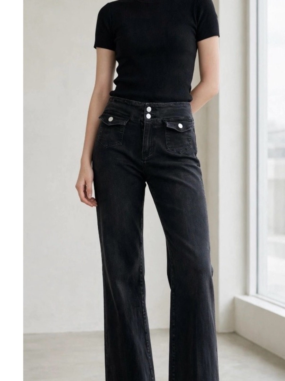 High-Rise Black Women's Jeans with Button-Flap Front Pockets